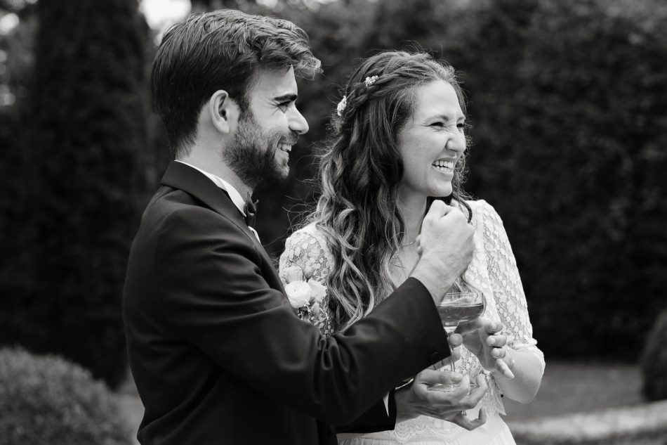 Un instant de bonheur ressenti lors d'une cérémonie laique de mariage dans les pays de la loire